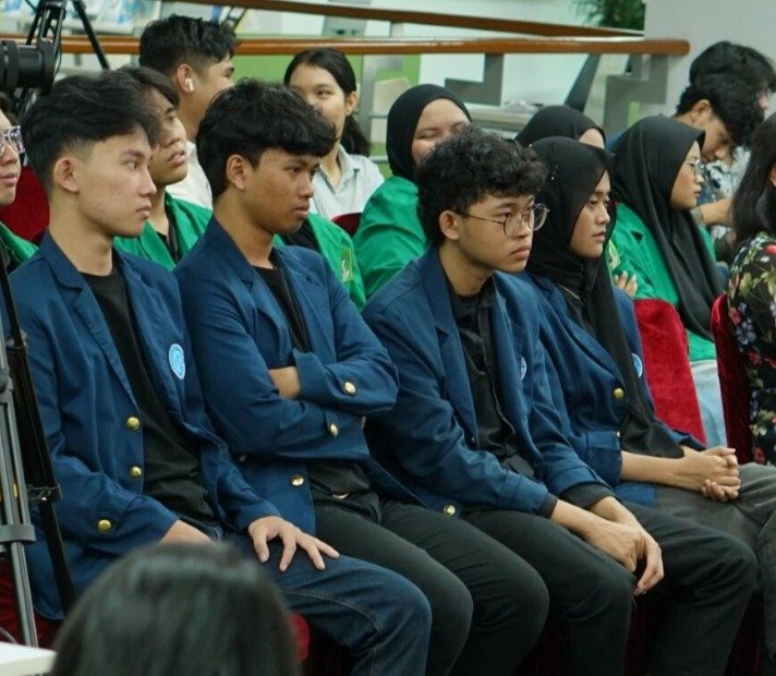 Di Balik Ijazah, Ada Standar Kompetensi yang Terus Dijaga